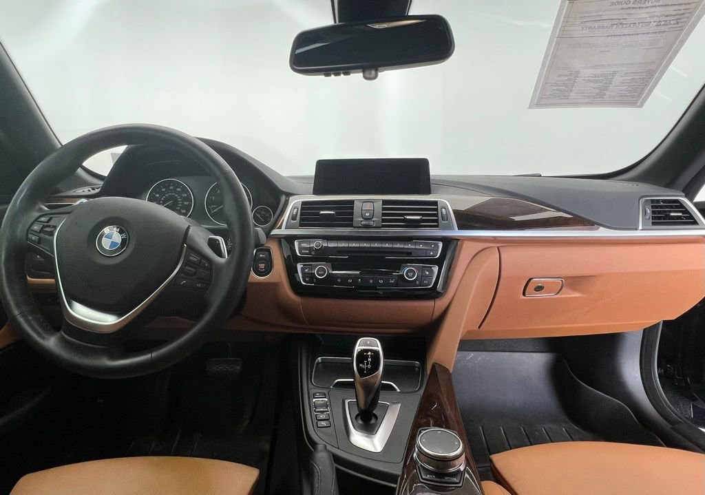 Used 2019 BMW 430i xDrive Convertible w/ Executive Package image 15