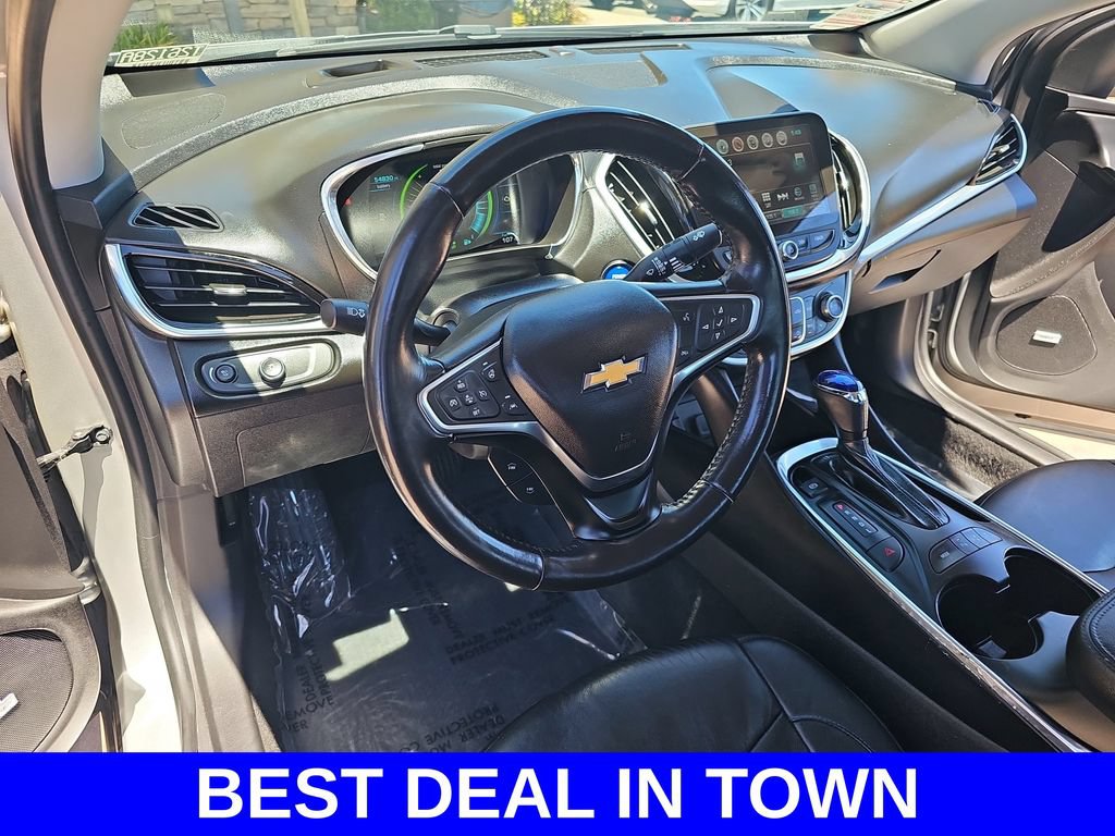 Used 2018 Chevrolet Volt Premier w/ Driver Confidence Package FWD image 15