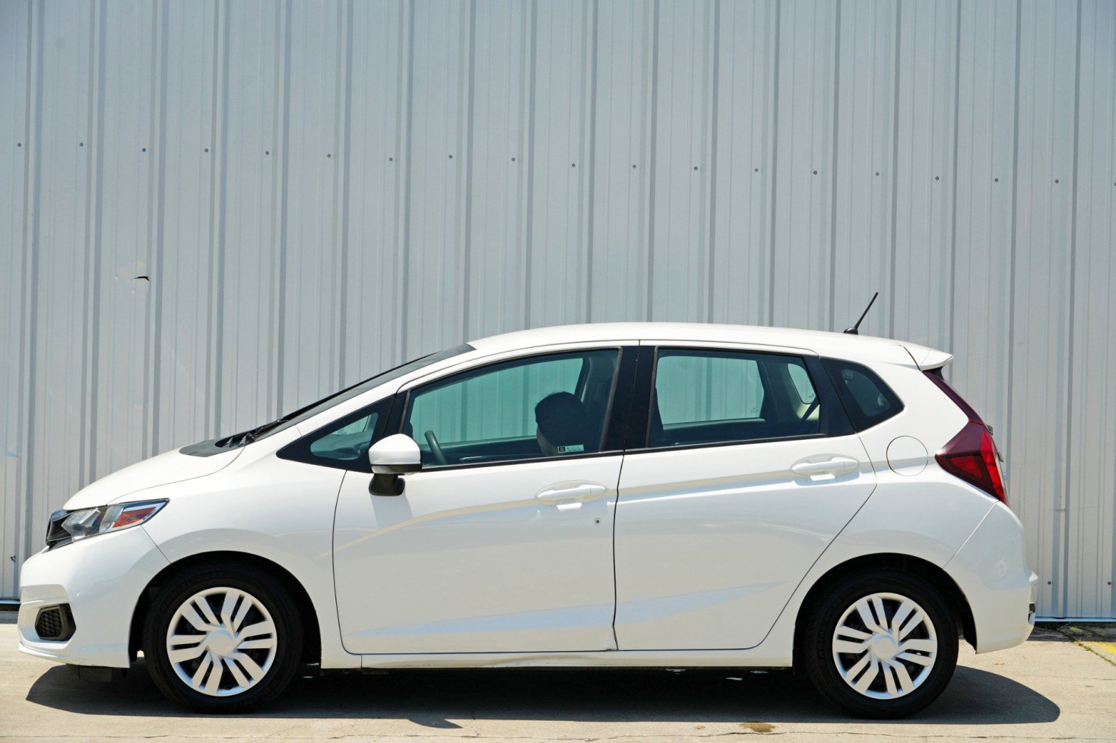 Used 2020 Honda Fit LX image 40