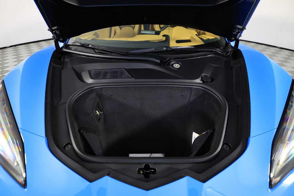 Used 2022 Chevrolet Corvette Stingray Premium Cpe w/ Z51 Performance Package image 41