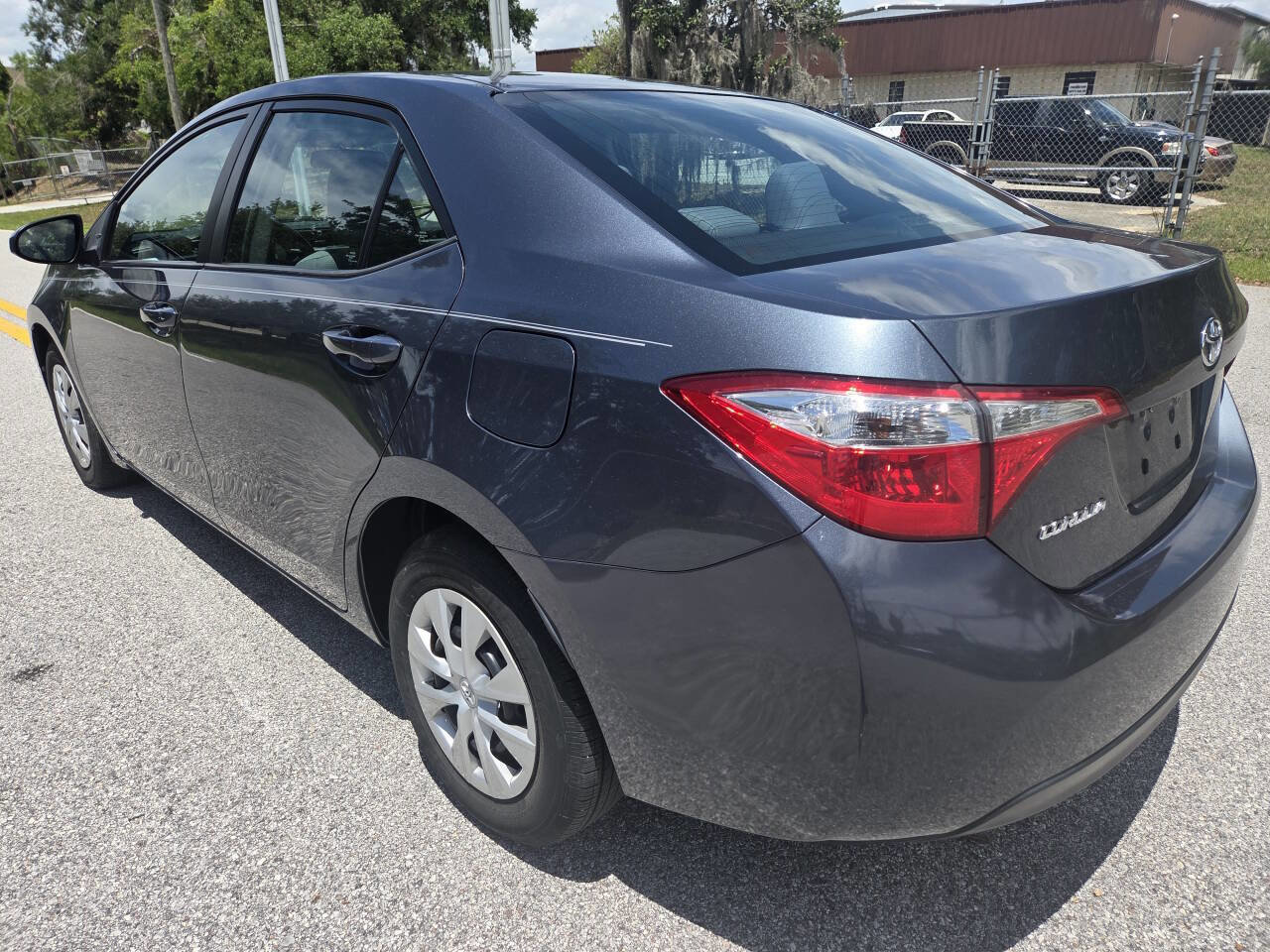 Used 2015 Toyota Corolla L FWD image 8