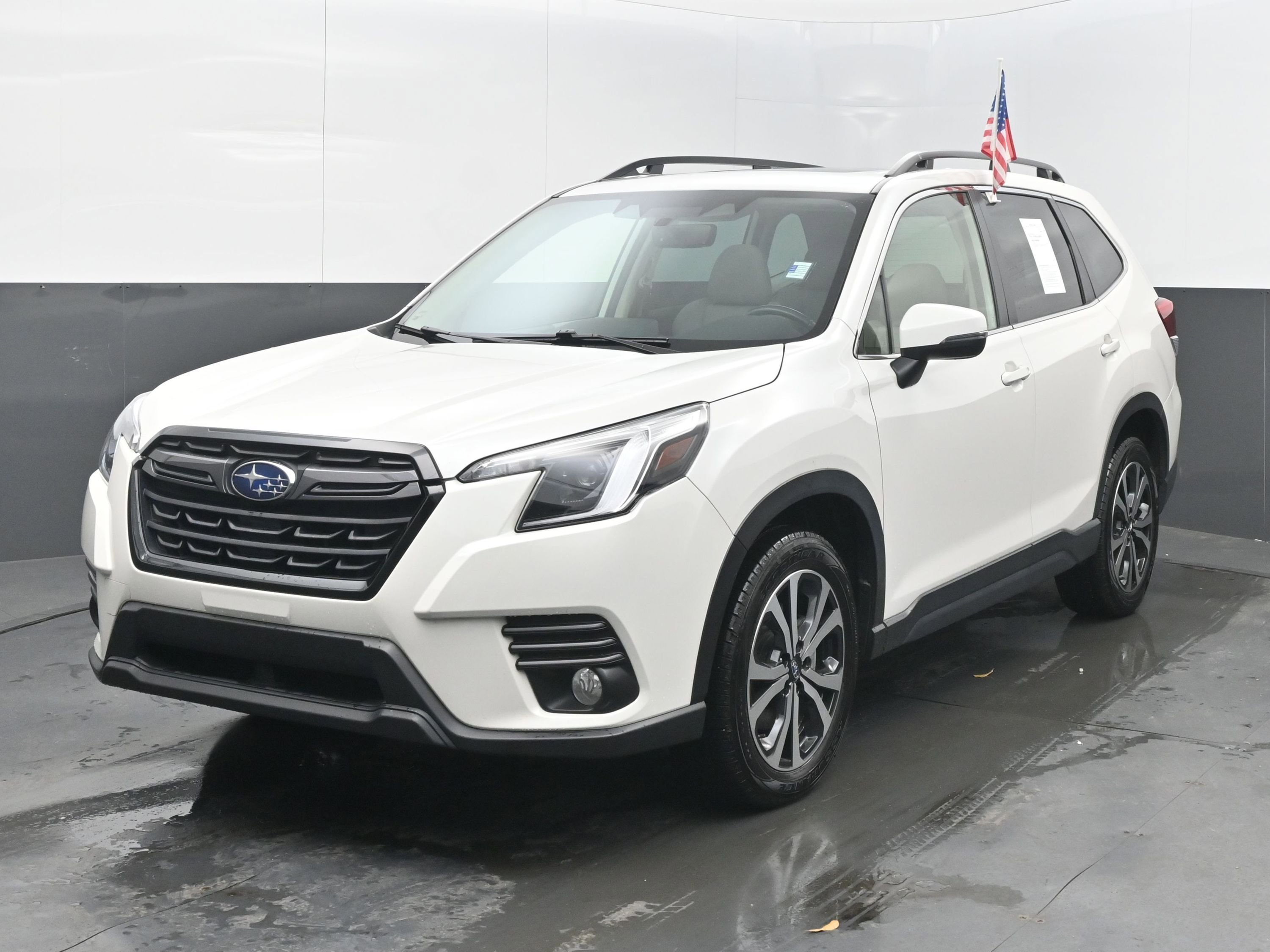 Used 2022 Subaru Forester Limited image 4
