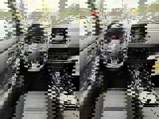 New 2026 Nissan Rogue SV image 21