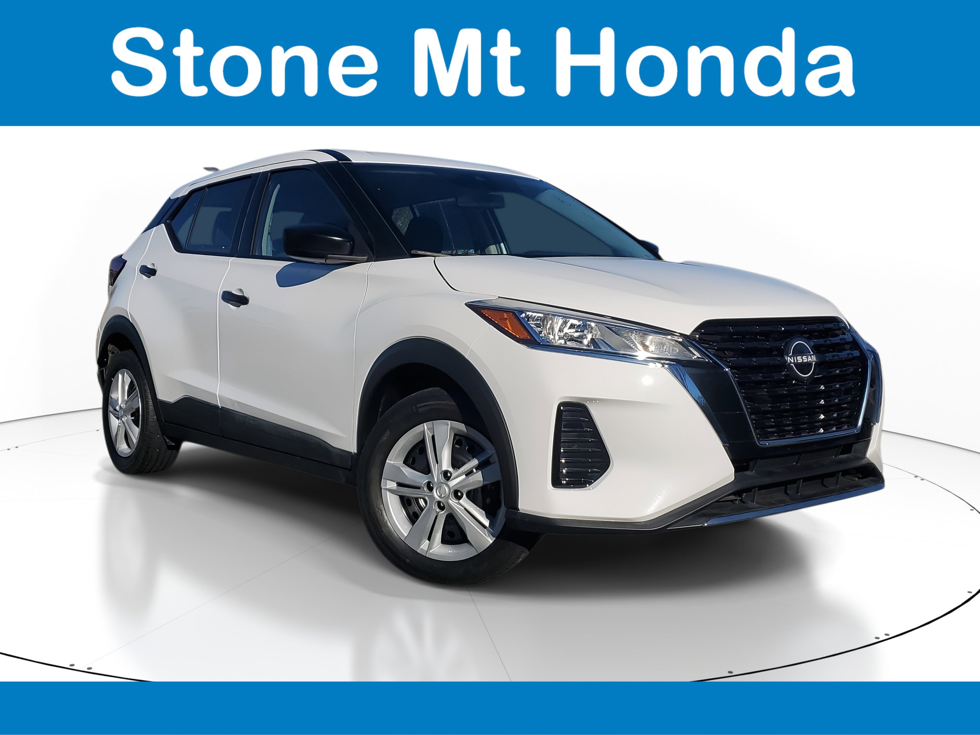 Used 2022 Nissan Kicks S