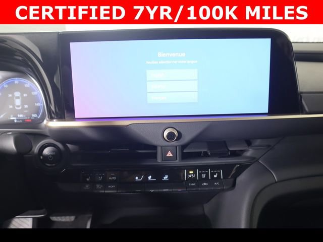 Used 2025 Toyota Crown XLE image 25