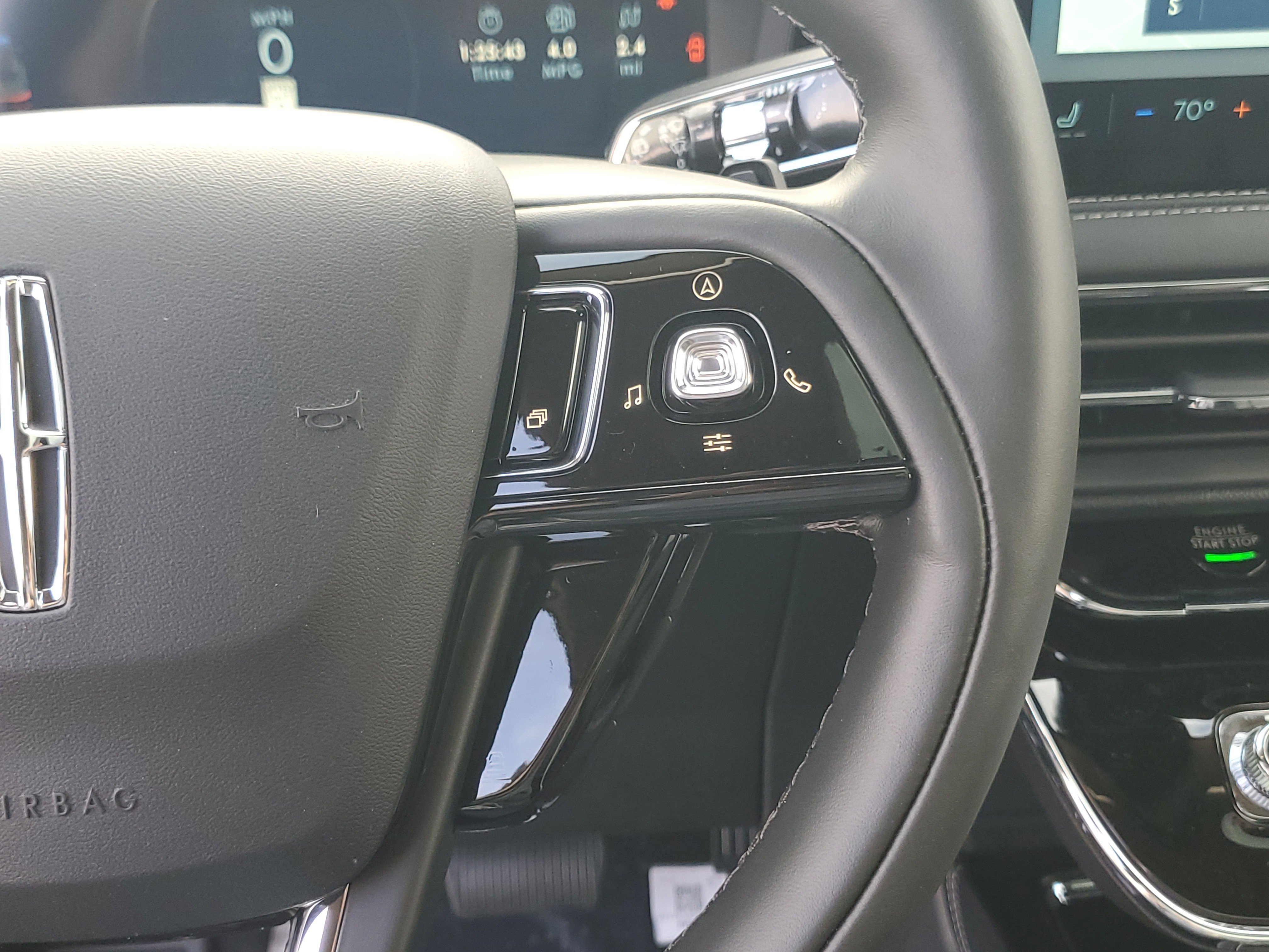 New 2026 Lincoln Corsair Reserve w/ Jet Appearance Package image 18