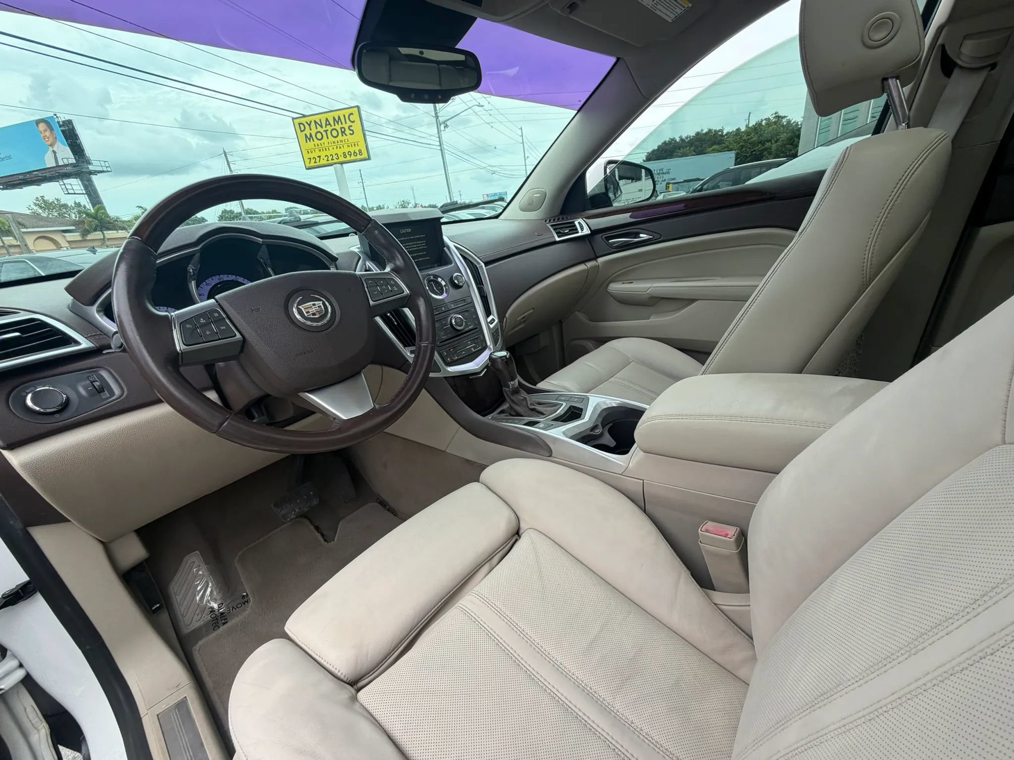 Used 2011 Cadillac SRX Luxury FWD image 12