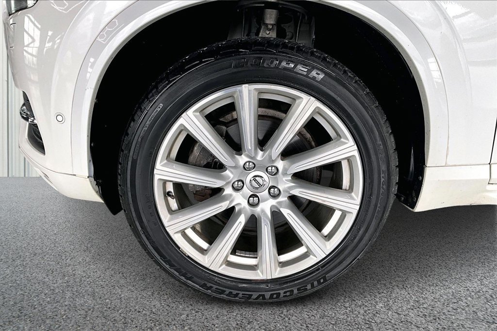 Used 2016 Volvo XC90 T6 Inscription AWD/4WD image 32