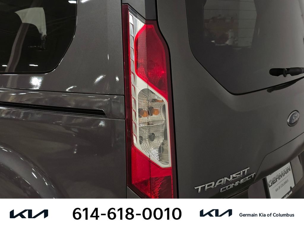 Used 2018 Ford Transit Connect XLT image 16