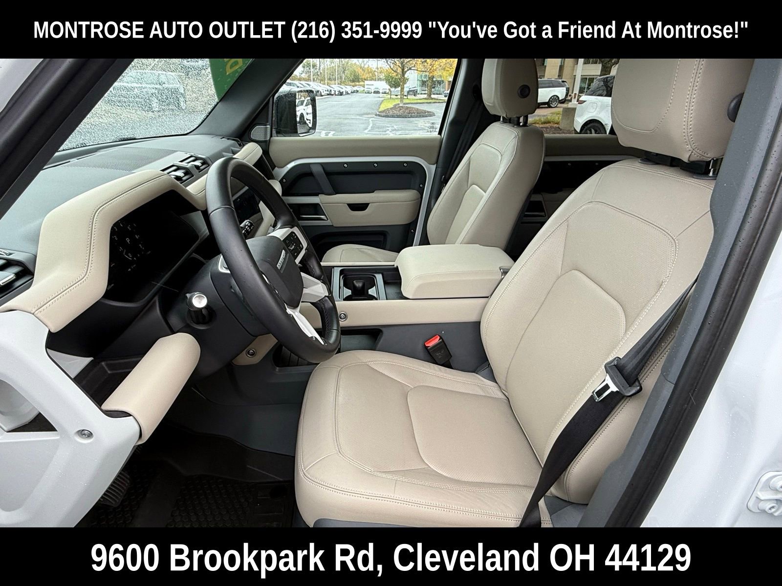 Used 2024 Land Rover Defender 130 S image 13