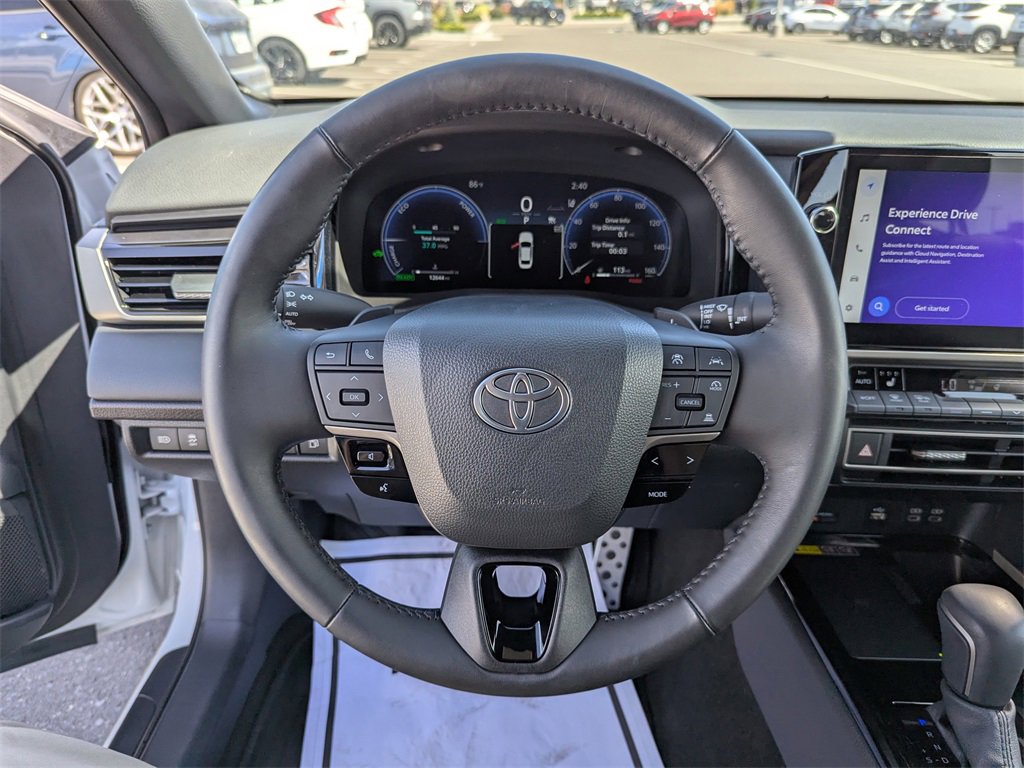 Used 2025 Toyota Camry XSE image 16