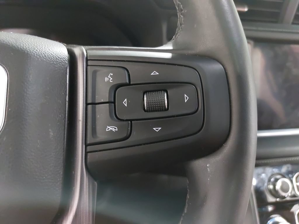 Used 2024 GMC Yukon Denali Ultimate AWD/4WD image 20