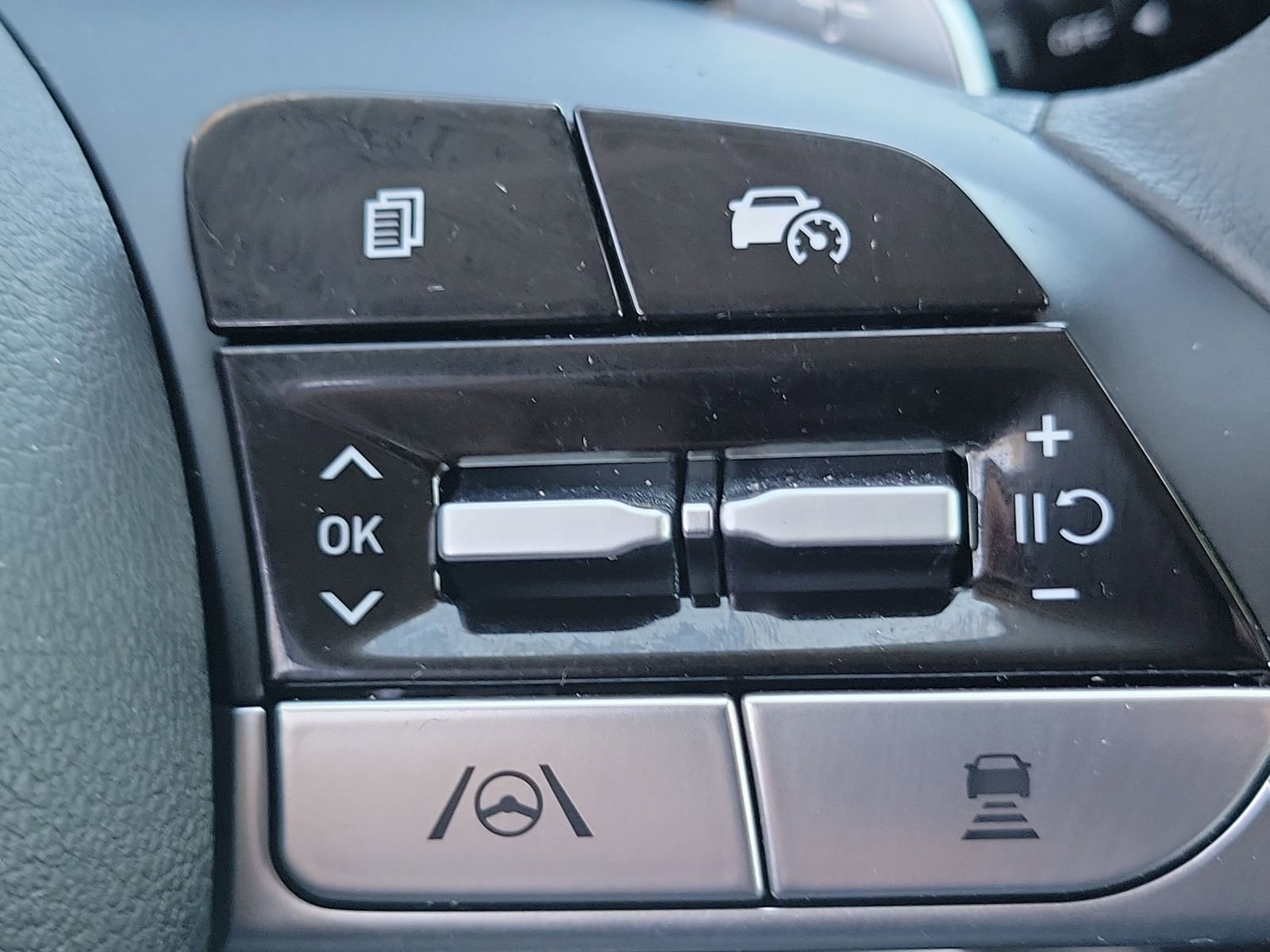 Certified 2022 Hyundai Tucson Blue image 9