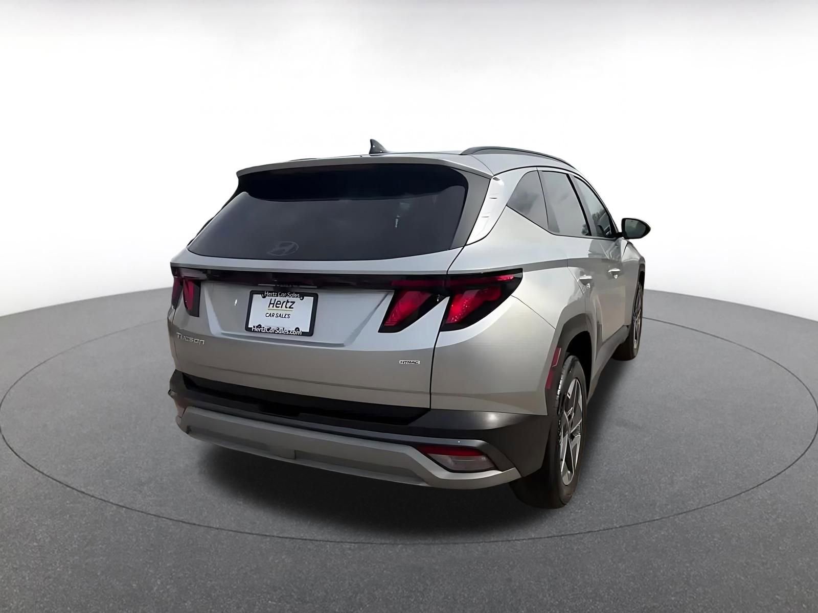 Used 2025 Hyundai Tucson SEL AWD/4WD image 14