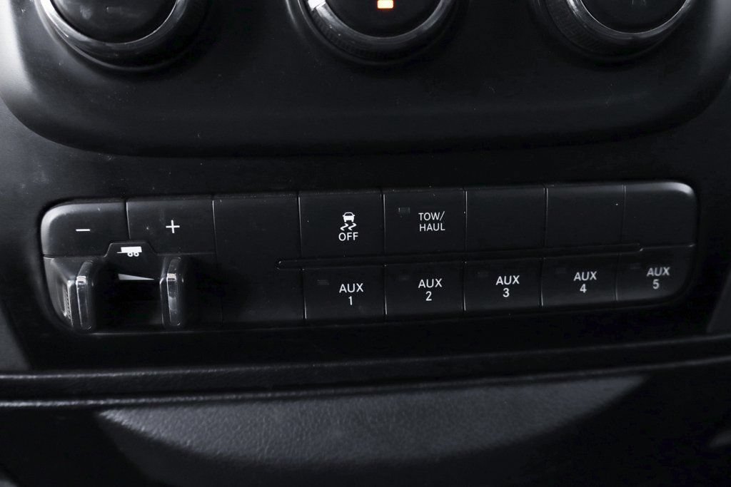 Used 2015 RAM 3500 Tradesman w/ Power & Remote Entry Group RWD image 27