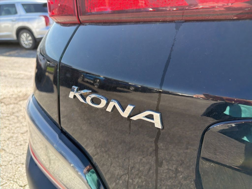 Certified 2023 Hyundai Kona SE AWD/4WD image 10