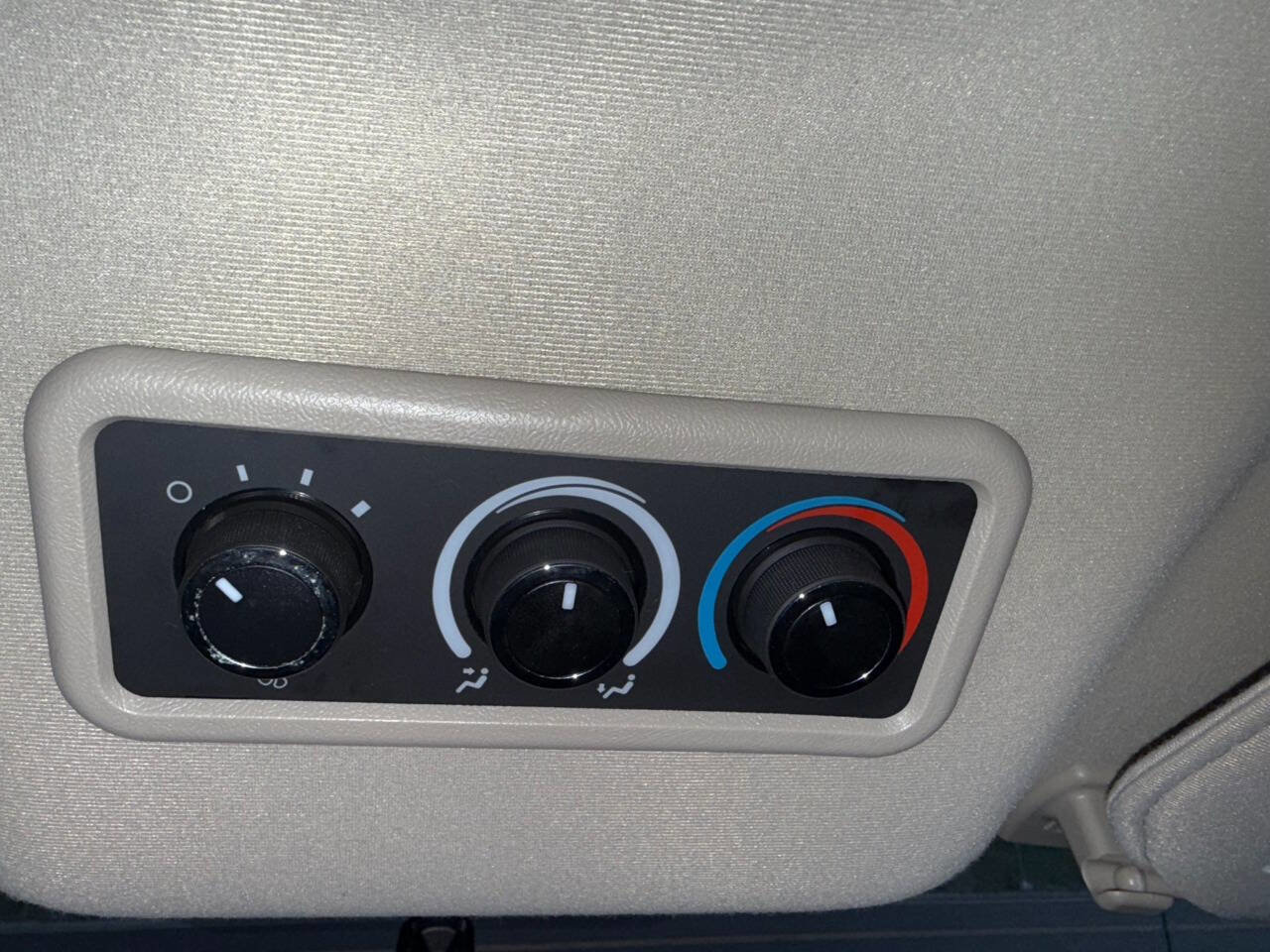 Used 2016 Chevrolet Express 3500 LT w/ LT Preferred Equipment Group image 20