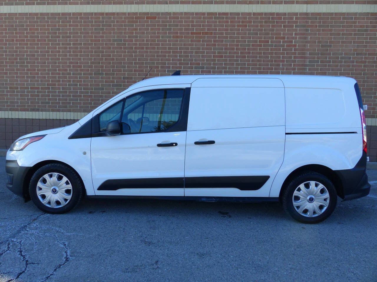 Used 2020 Ford Transit Connect XL image 4