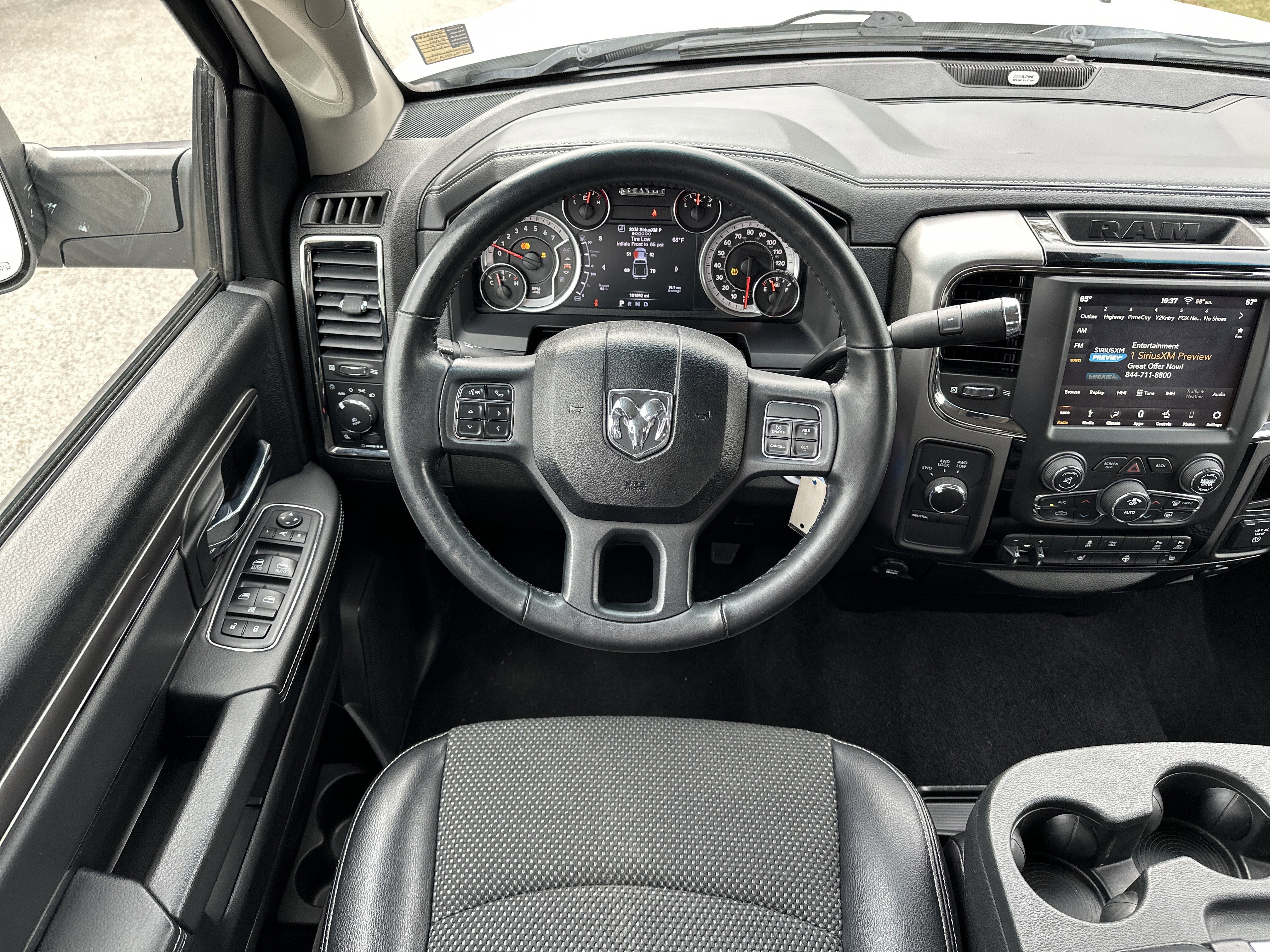 Used 2018 RAM 2500 Big Horn w/ Sport Appearance Group image 23