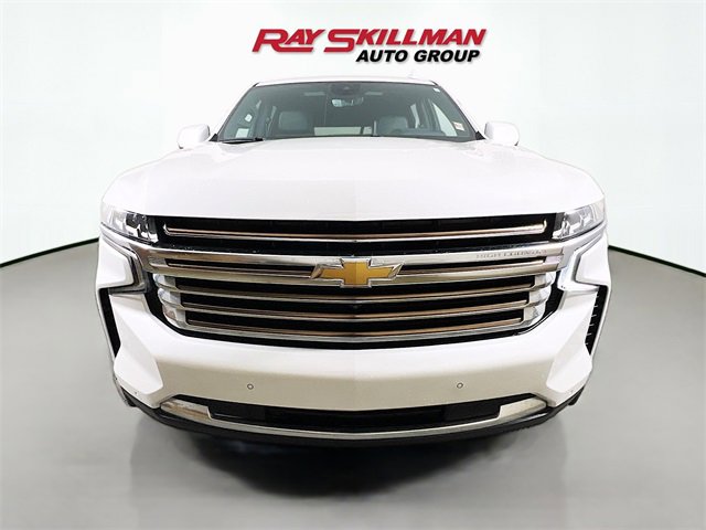 Used 2023 Chevrolet Suburban High Country w/ Advanced Technology Package image 2