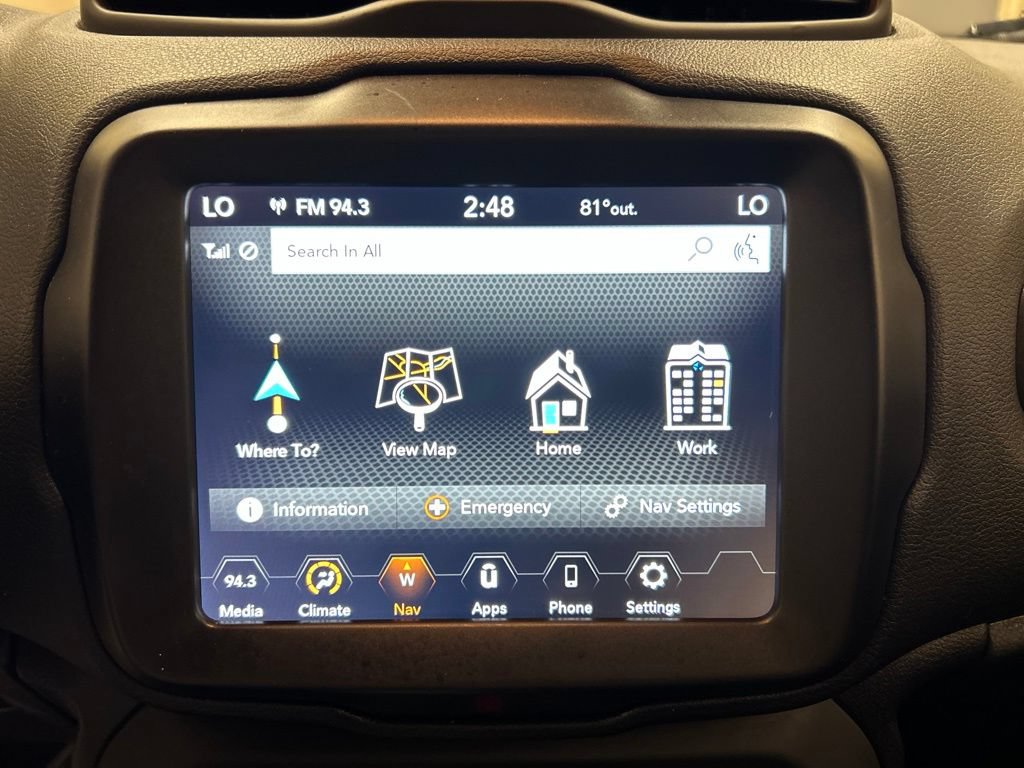 Used 2021 Jeep Renegade Latitude AWD/4WD image 26