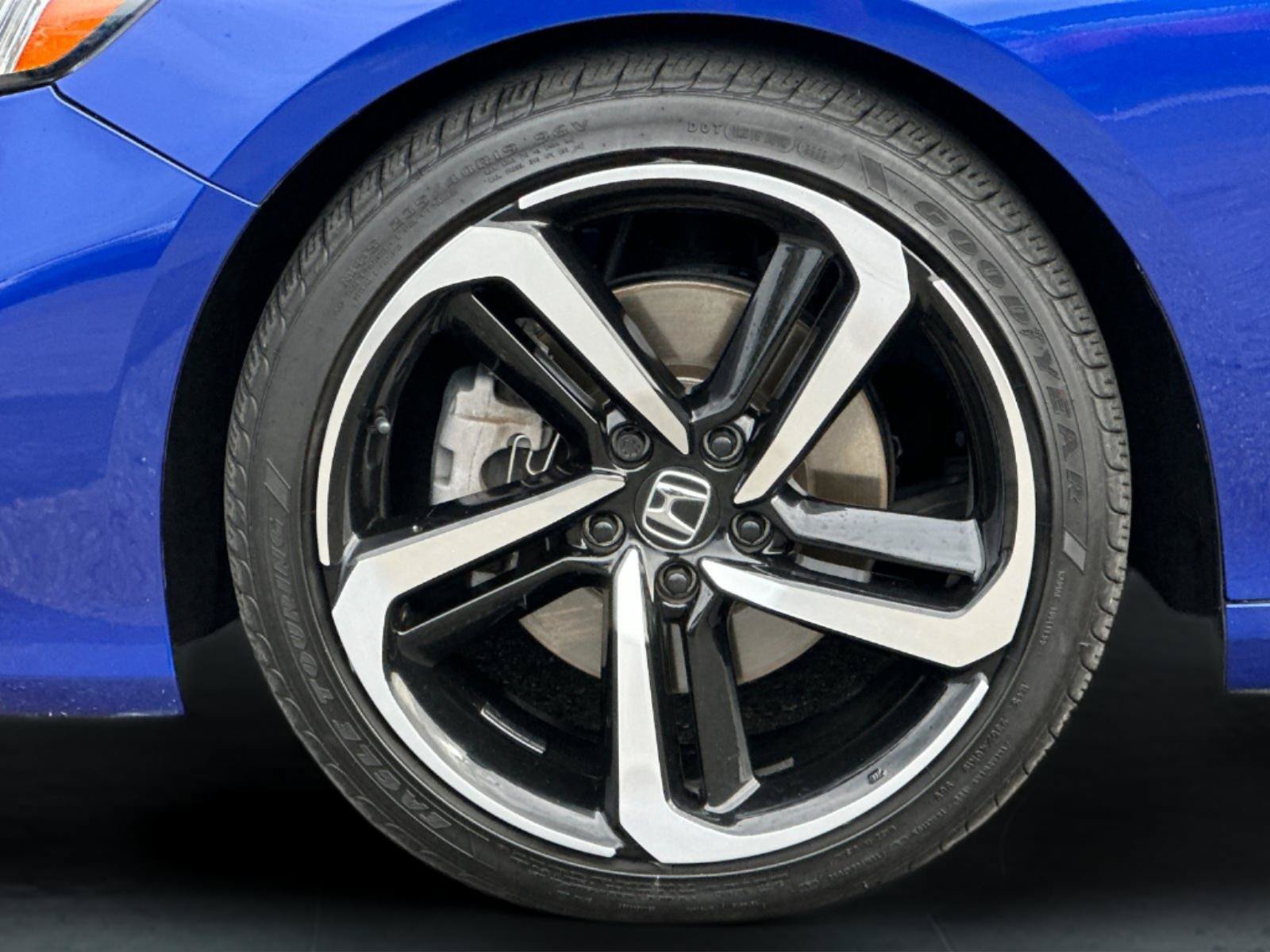 Used 2020 Honda Accord Sport image 24