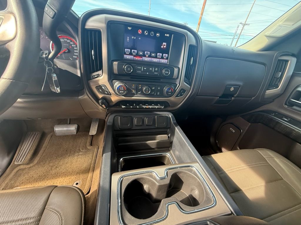 Used 2016 GMC Sierra 1500 Denali w/ Enhanced Driver Alert Package AWD/4WD image 15