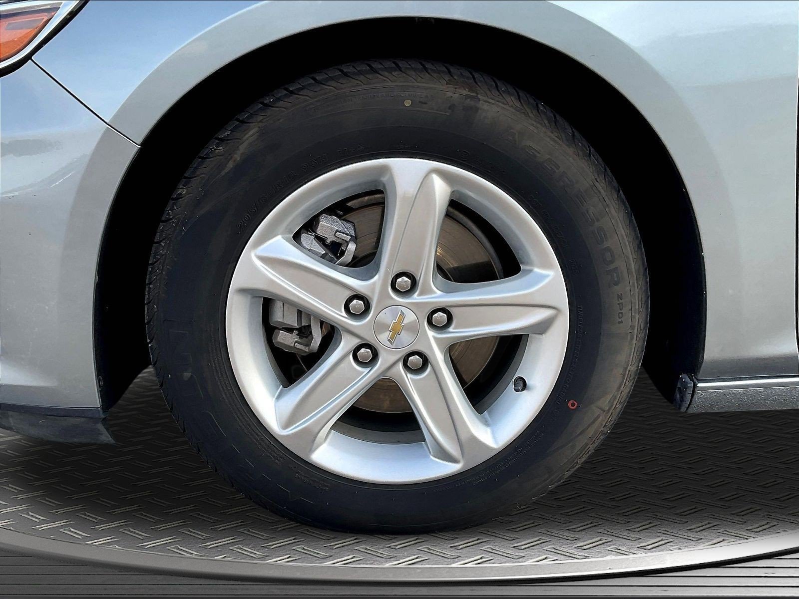 Used 2024 Chevrolet Malibu LT FWD image 27
