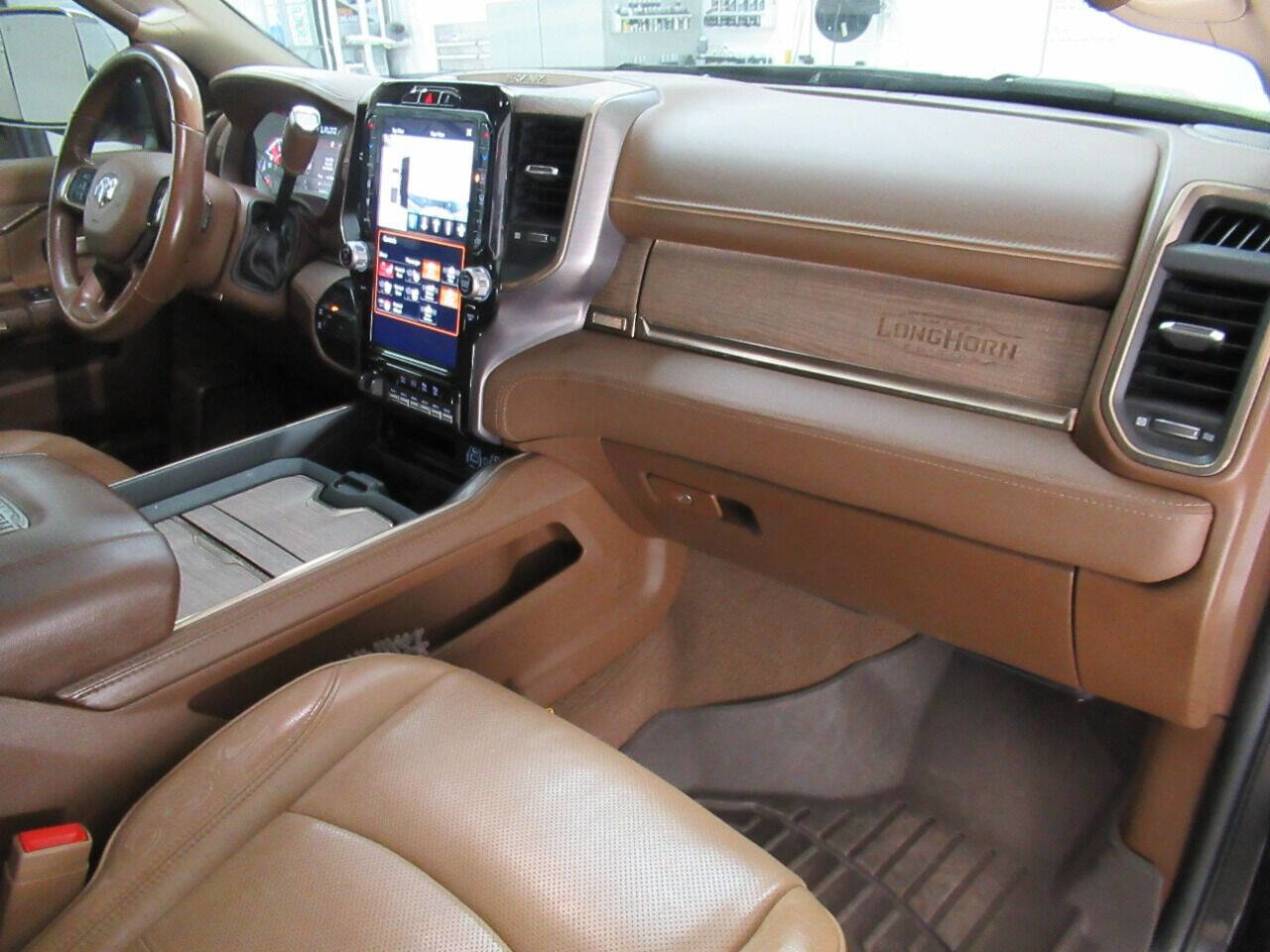 Used 2021 RAM 3500 Limited image 25