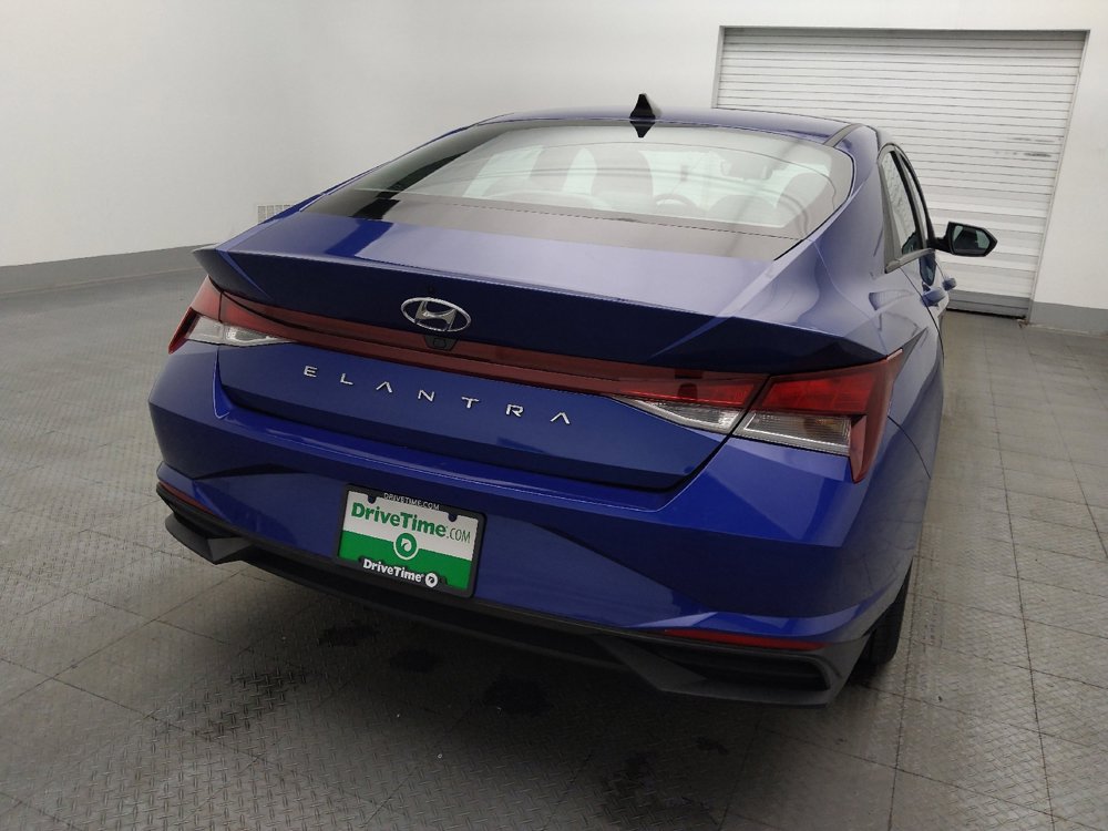 Used 2022 Hyundai Elantra SEL FWD image 7