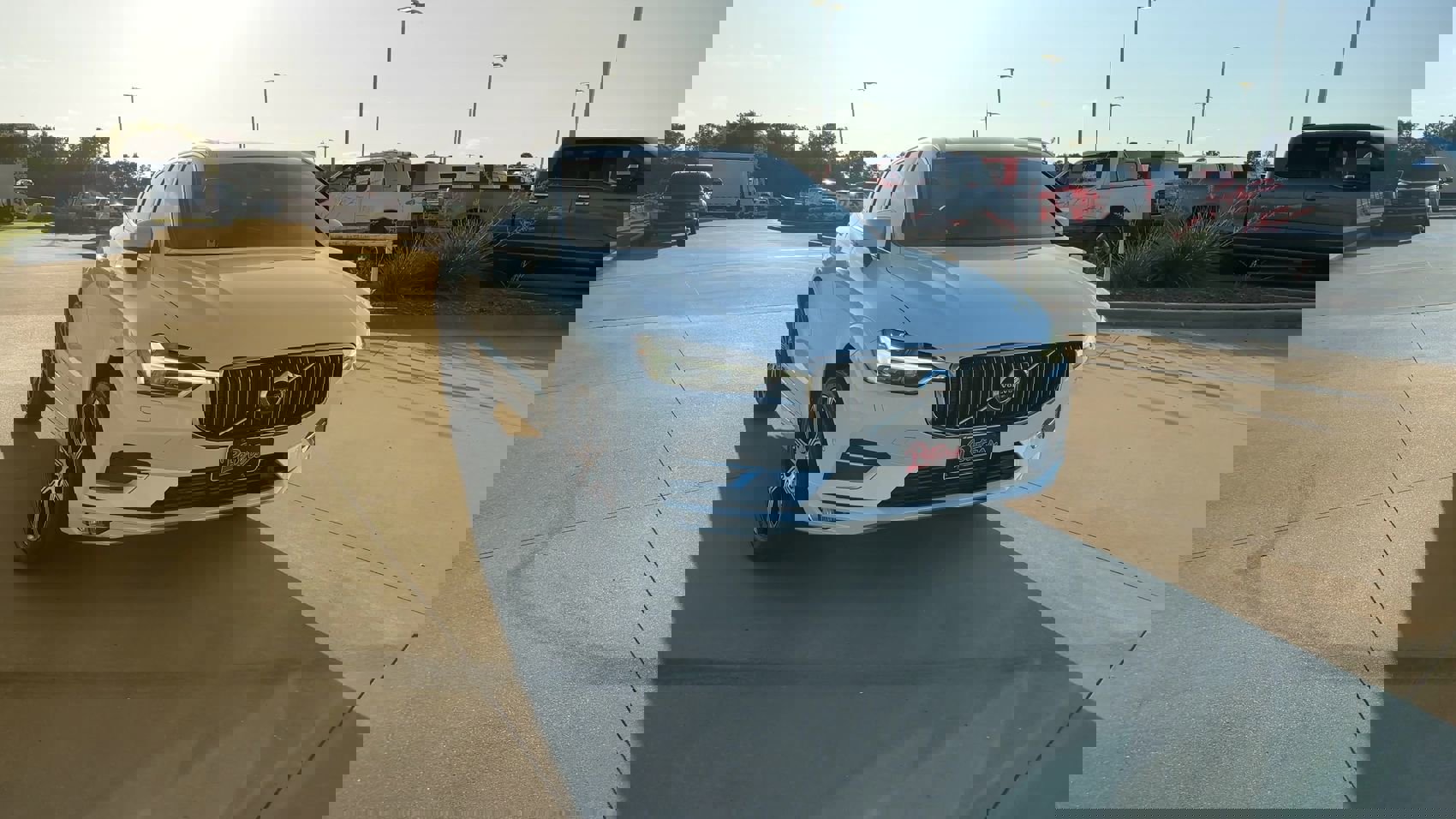 Used 2020 Volvo XC60 T6 Inscription w/ Protection Package Premier image 3