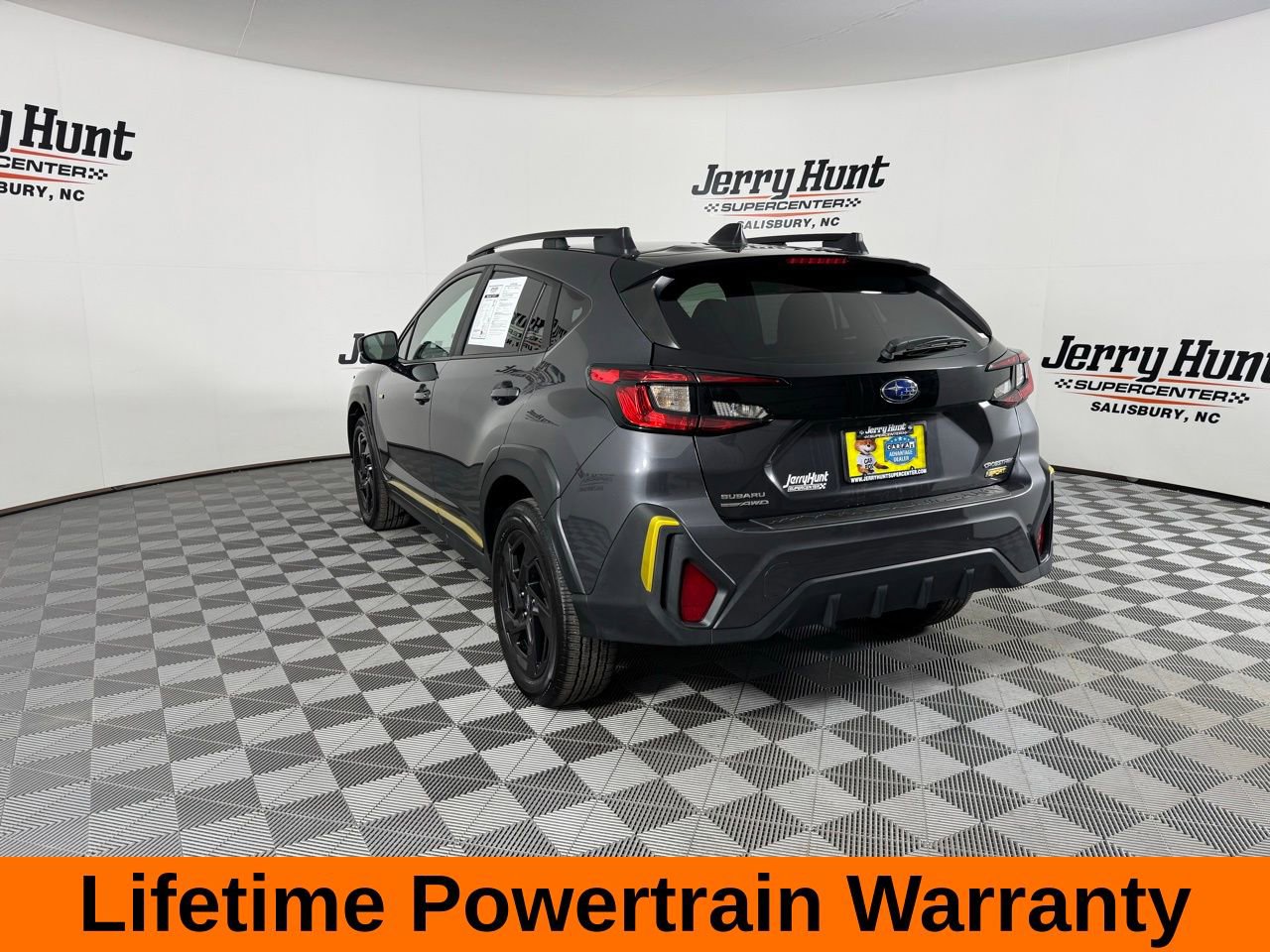 Used 2024 Subaru Crosstrek 2.5i Sport w/ Crosstrek Mirror Package image 9