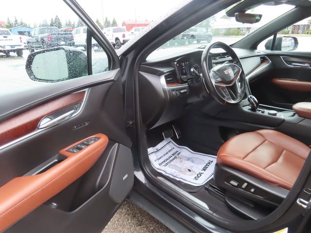 Used 2020 Cadillac XT5 Sportv AWD/4WD image 17