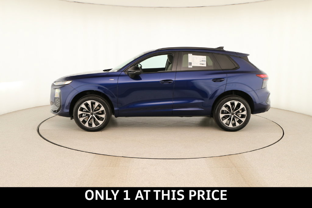 New 2026 Audi Q3 quattro 2.0T AWD/4WD image 2