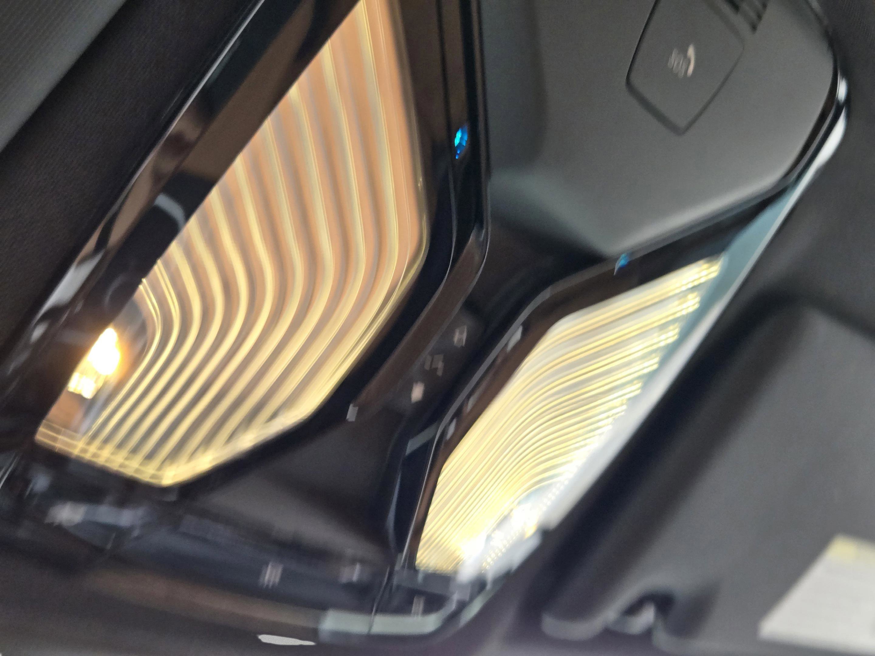 Used 2024 BMW i4 eDrive40 w/ Premium Package image 34