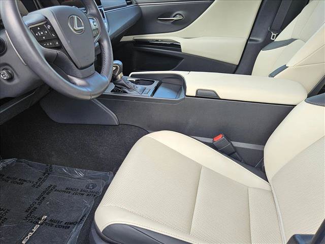 Used 2025 Lexus ES 350 w/ Premium Package FWD image 16
