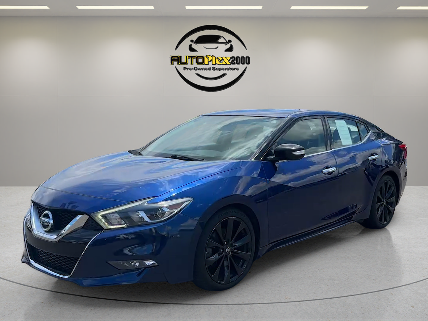 Used 2017 Nissan Maxima SR w/ Midnight Edition FWD image 3