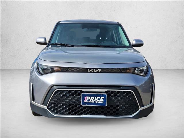 Used 2025 Kia Soul LX w/ LX Technology Package image 2