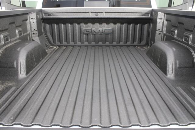 New 2026 GMC Sierra 1500 AT4 image 23