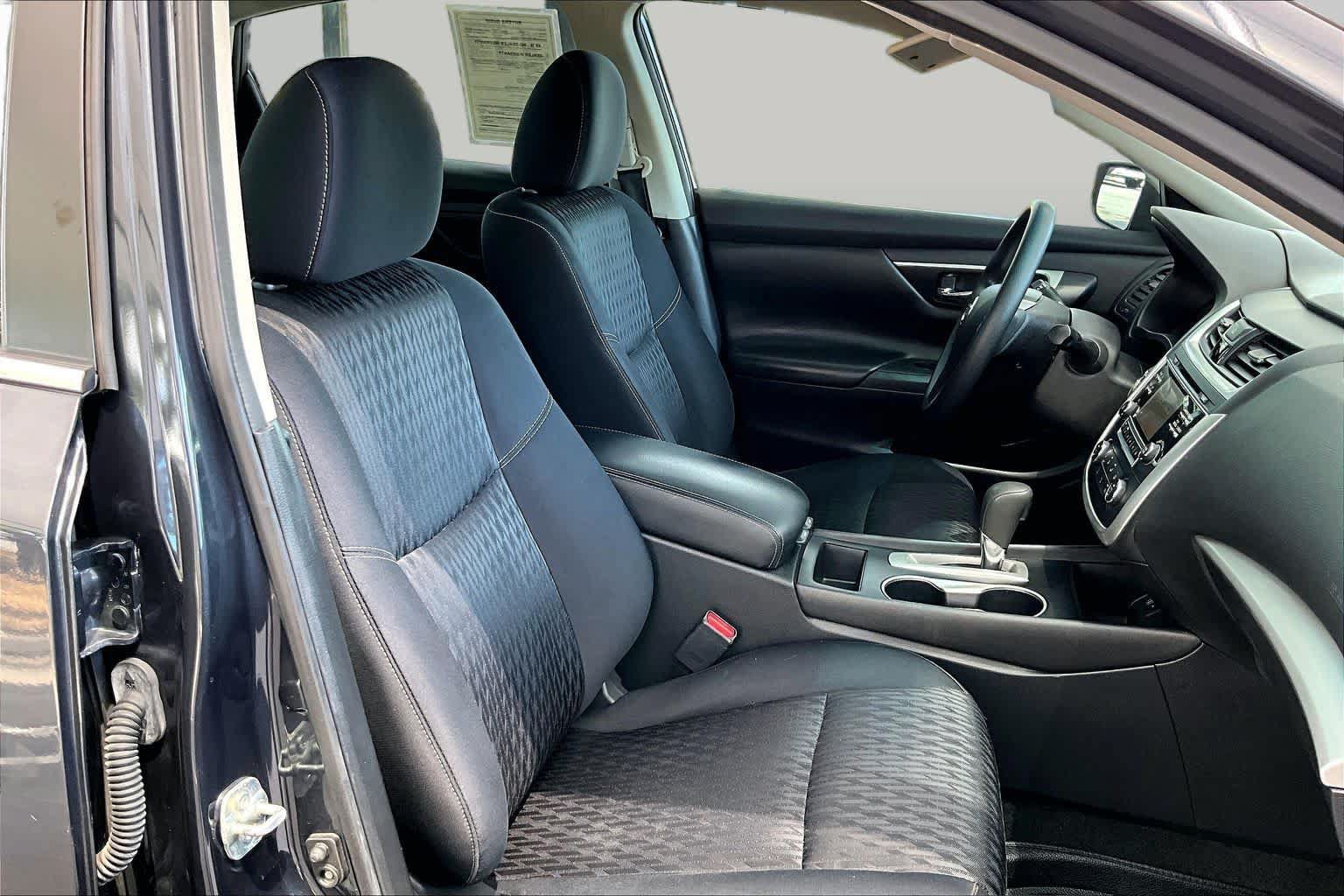Used 2018 Nissan Altima 2.5 S w/ S Convenience Package FWD image 9