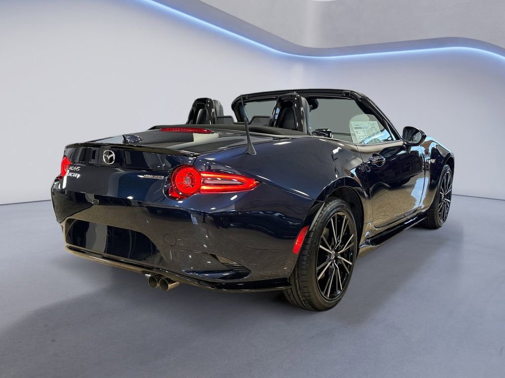 New 2025 MAZDA MX-5 Miata Grand Touring w/ Appearance Package image 3