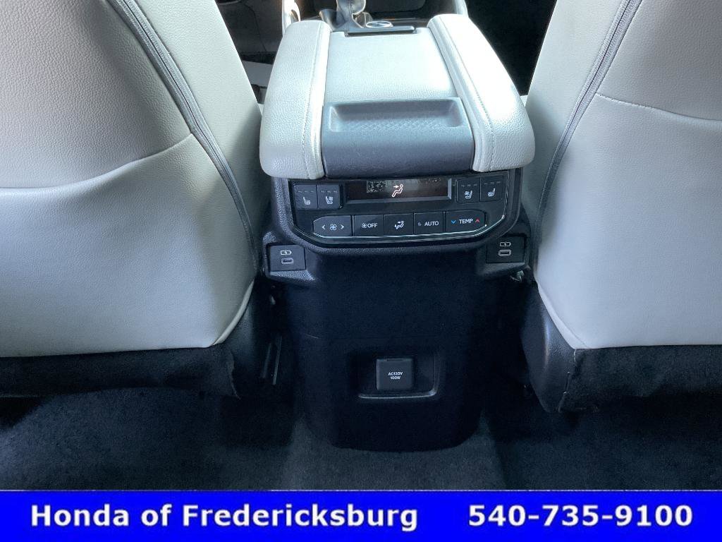 Used 2025 Toyota Grand Highlander AWD image 45