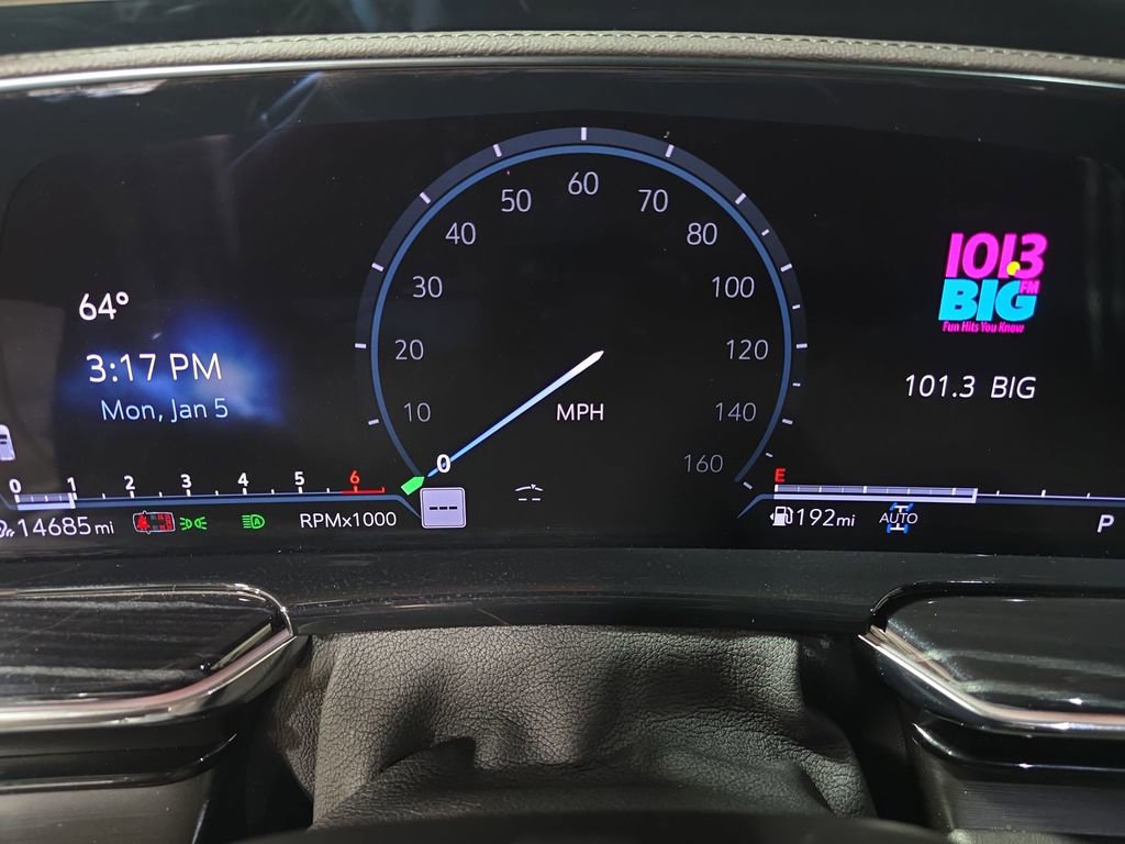 Used 2024 Cadillac Escalade Sport w/ LPO, ONYX Package image 22