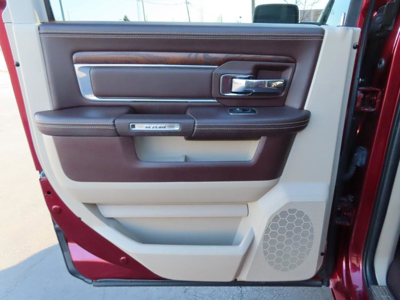 Used 2017 RAM 2500 Longhorn w/ Convenience Group image 43