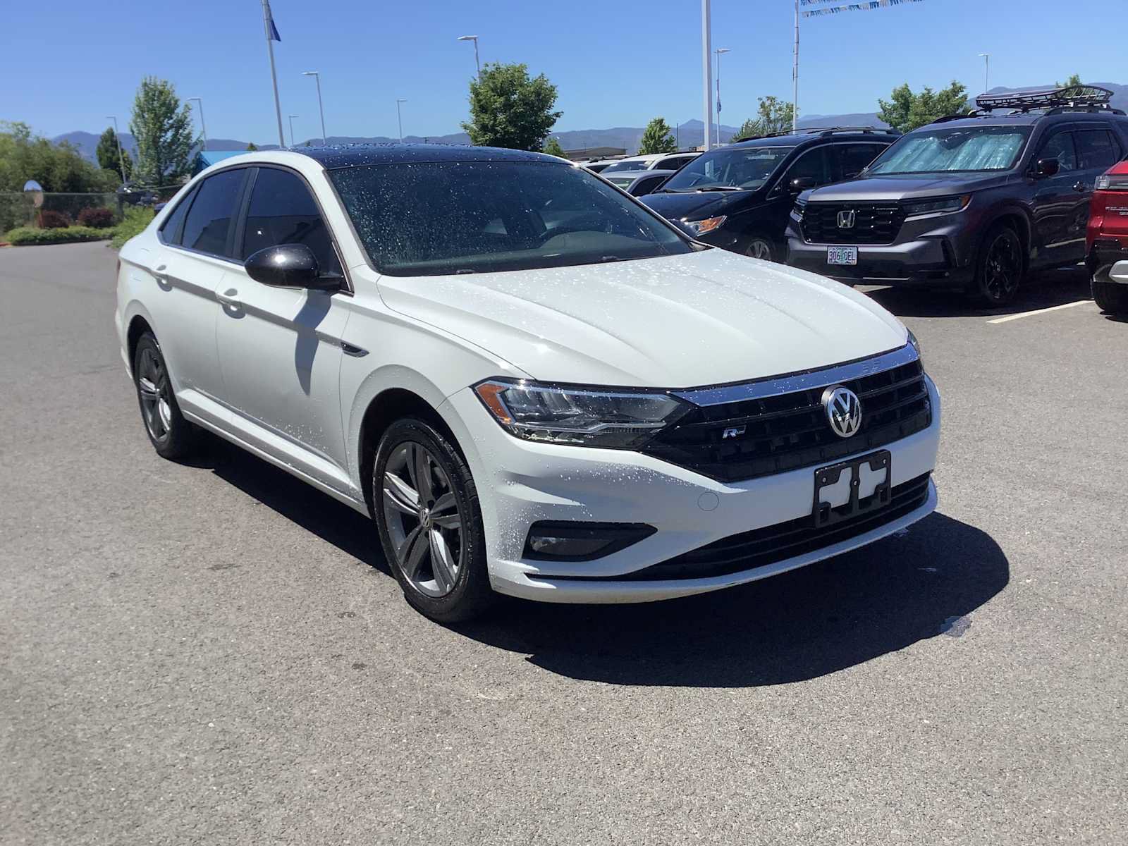 Used 2019 Volkswagen Jetta R-Line FWD image 8