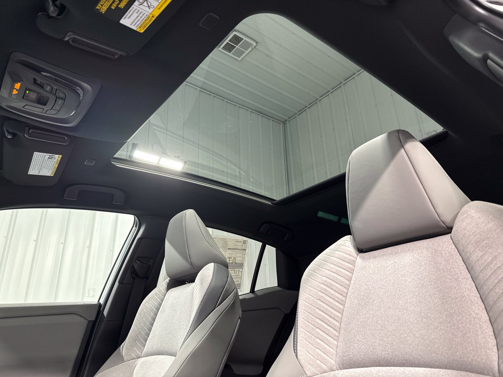 New 2026 Toyota C-HR AWD/4WD image 27