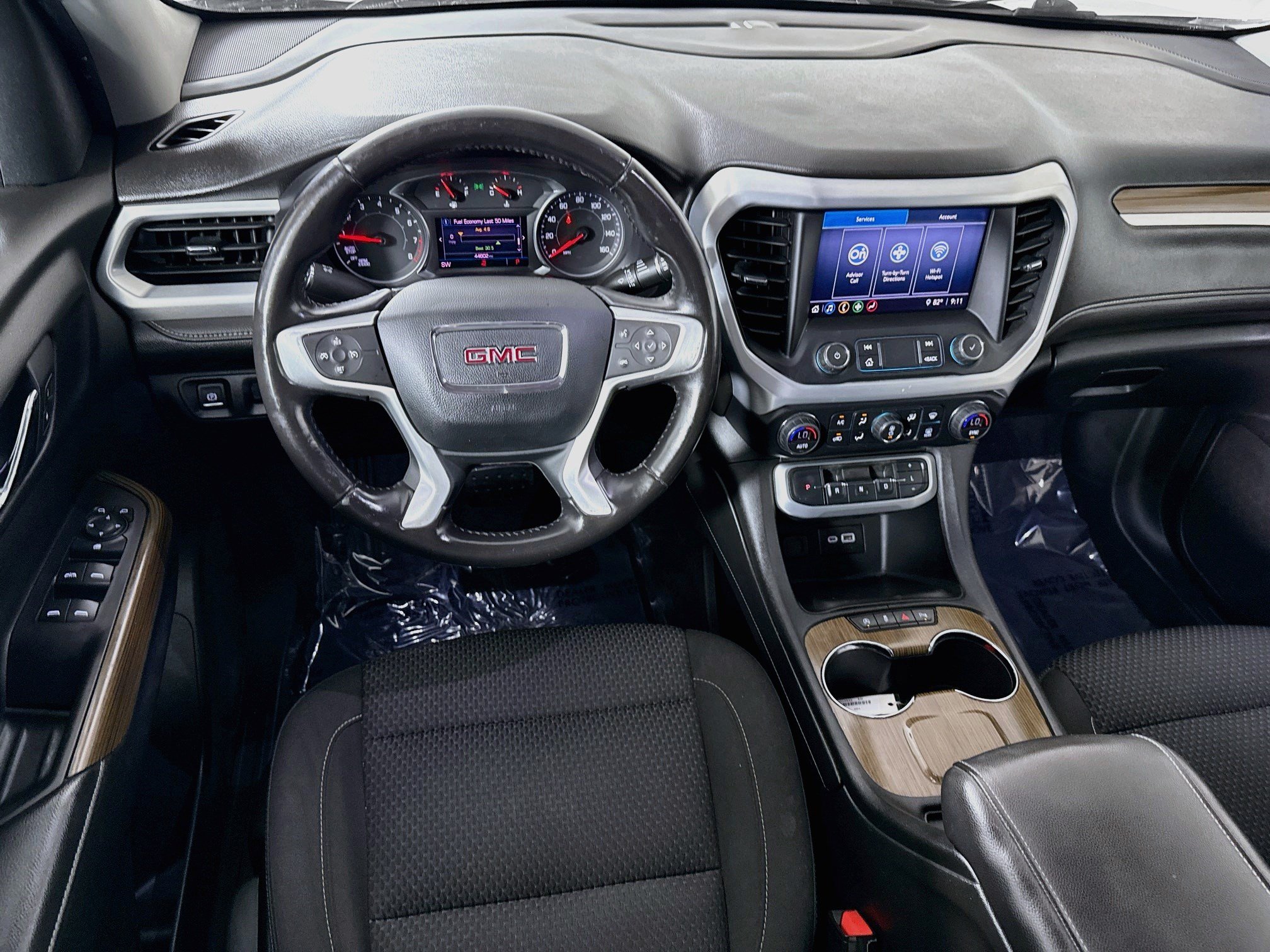 Used 2020 GMC Acadia SLE FWD image 17