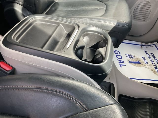 Used 2020 Chrysler Pacifica Touring-L image 17