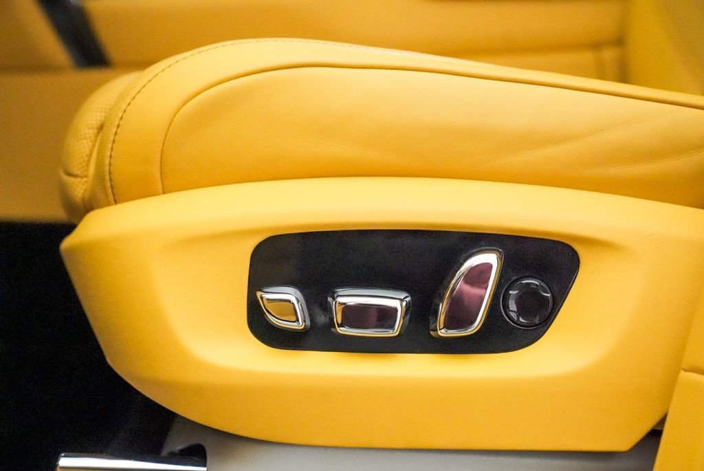 Certified 2024 Rolls-Royce Cullinan Black Badge w/ Driver's Package image 9