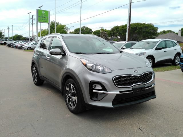 Used 2020 Kia Sportage EX FWD image 4